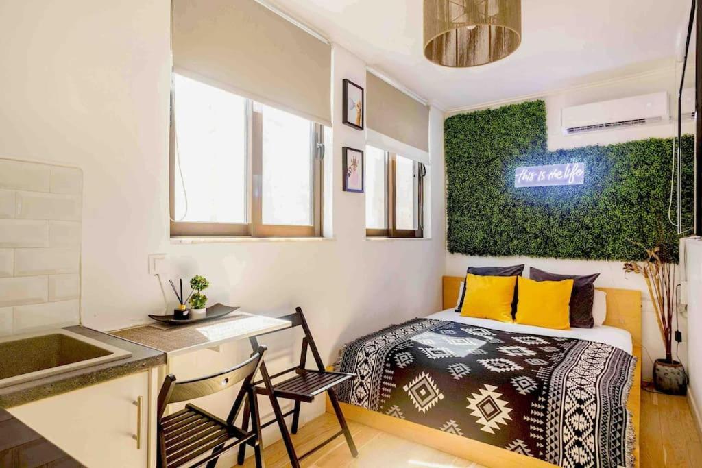 Downtown 22Sqm Green Nest King-Size Bed Athen Exterior foto