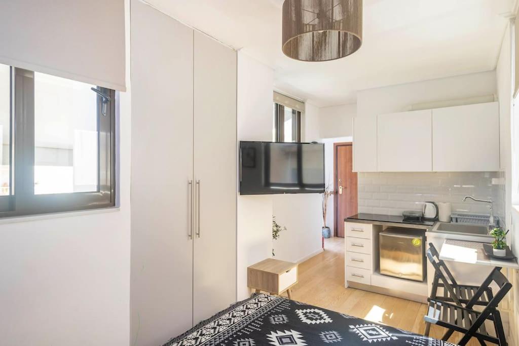 Downtown 22Sqm Green Nest King-Size Bed Athen Exterior foto